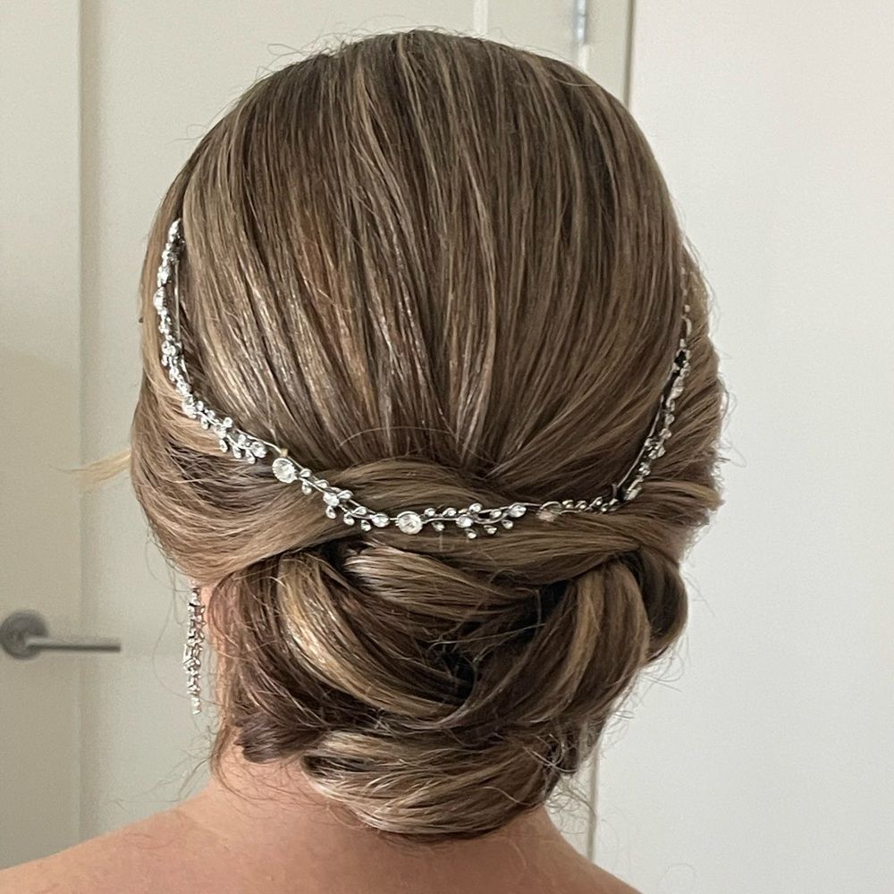 Bridal hair band